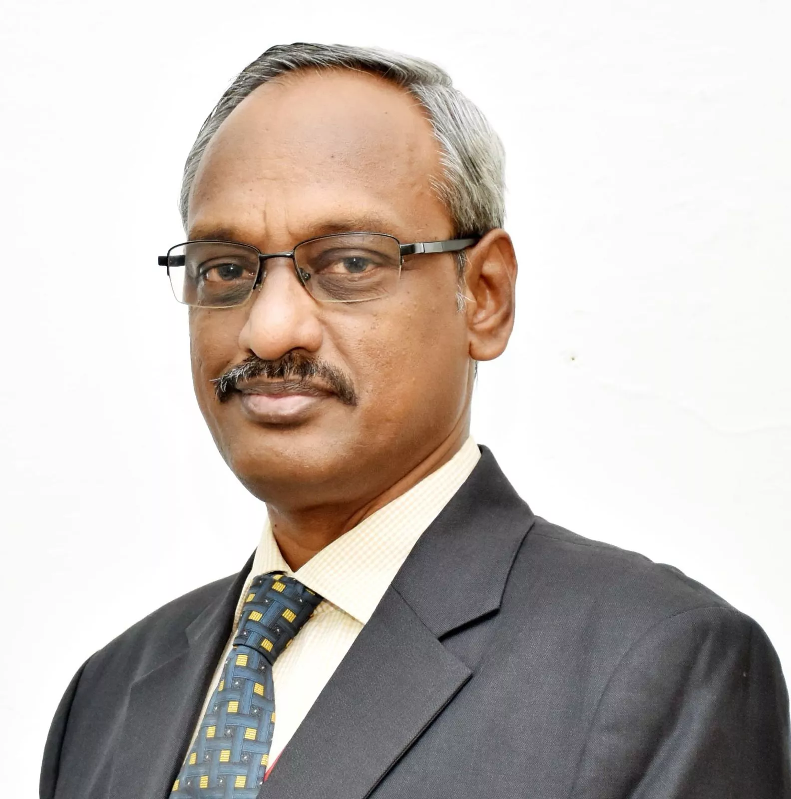 Dr. S. Sankar